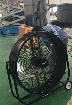 Quạt di động tiện lợi